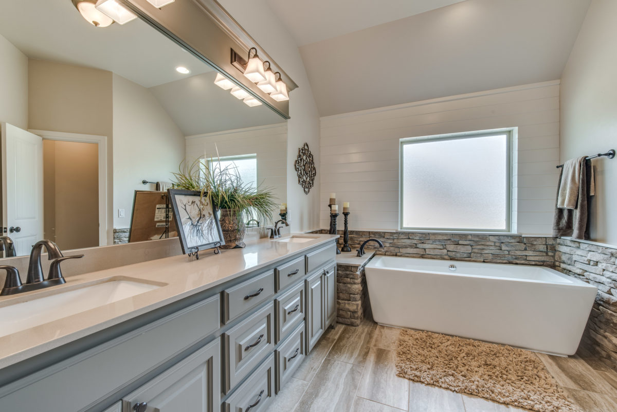 Discover Luxury Living at Cascata Falls in Edmond, OK