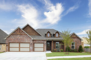 New Home Construction in Norman, Oklahoma, Highlighting Recent Updates and Features