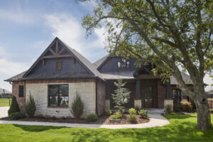 Custom Home Exterior on Parkside Drive, Oklahoma City, Showcasing High-quality Construction