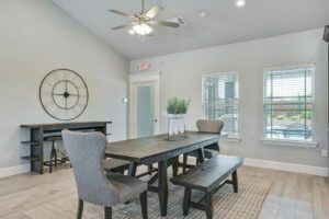 Bright And Spacious Dining Area with Large Windows, Oklahoma City Metropolitan Area 