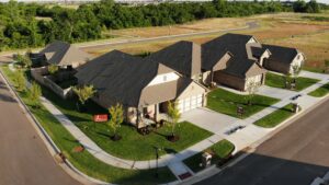 Cozy Outdoor Area with Comfortable Seating and a Pool in The Oklahoma City Metropolitan Area 