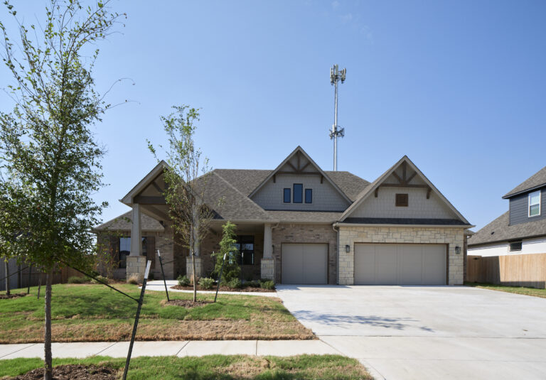 4702 Northfields Lane