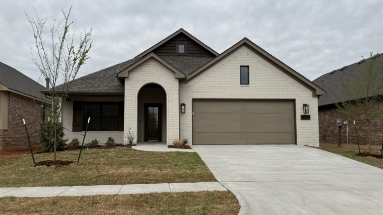 16309 Blackberry Farm Road