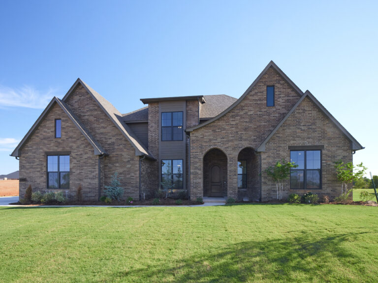 1808 Maplewood Lane