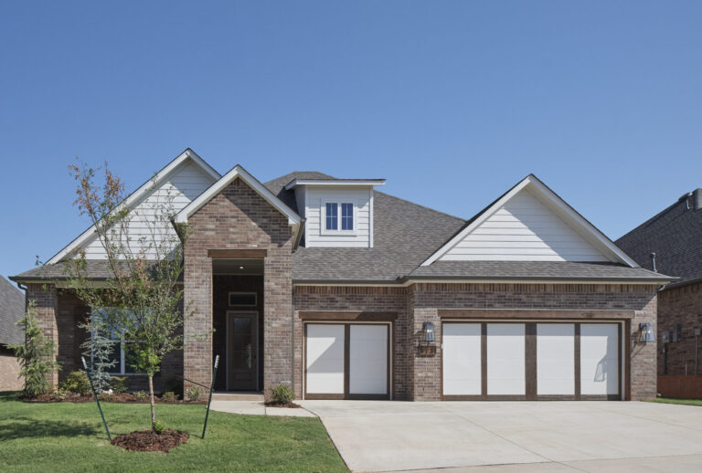 513 Rapids Way